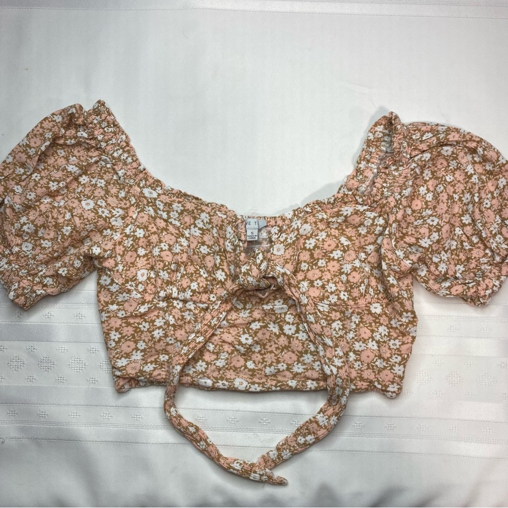 Love Tree floral crop top